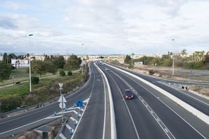 Operación Salida de agosto: las franjas horarias que la DGT marca en rojo en la carretera