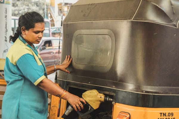 Gasolina o diésel hoy: cuál sale a cuenta según los kilómetros que hagas